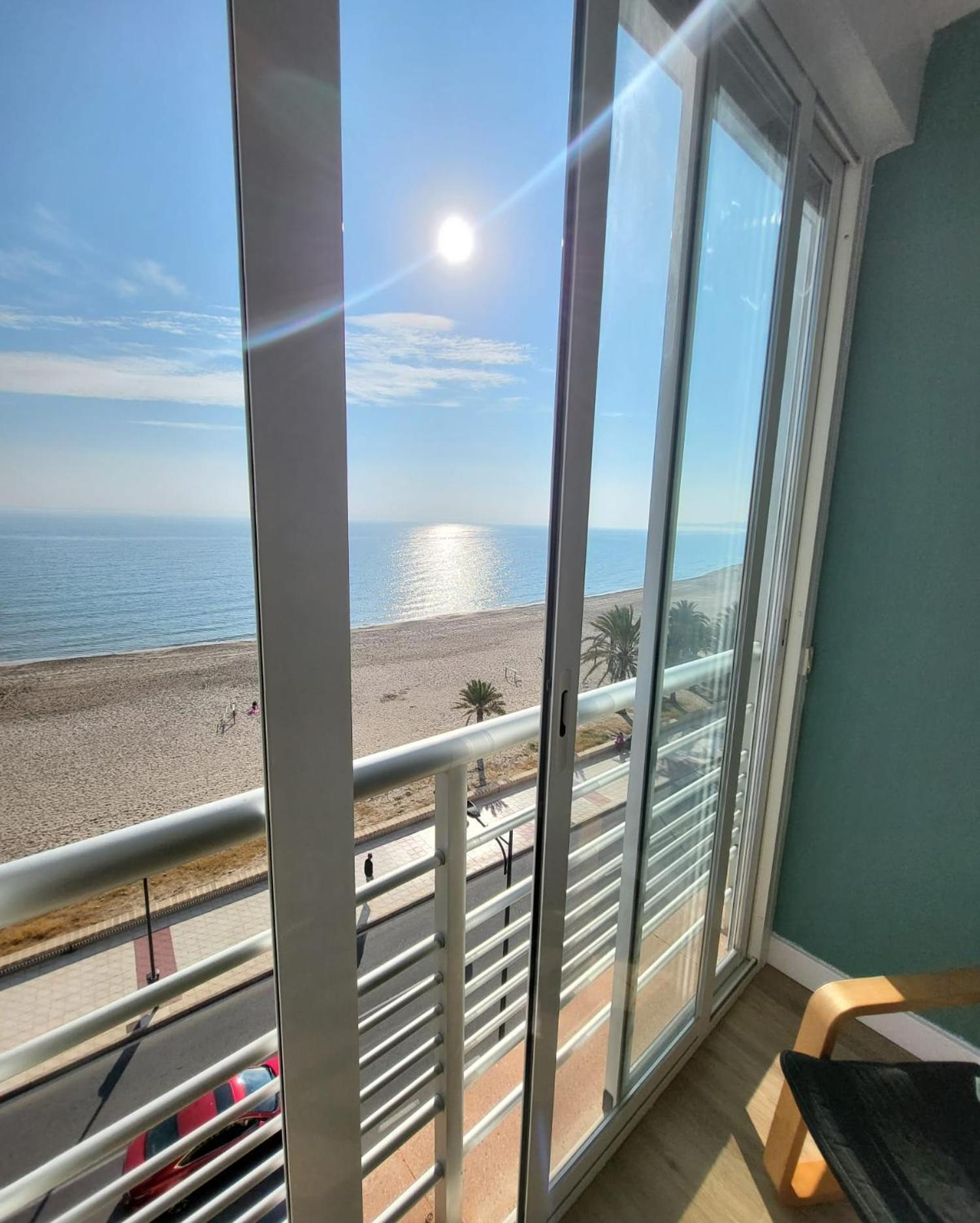 Atico Playa Muchavista - El Campello Apartman Alicante Kültér fotó